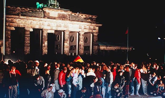  33 anni fa cadeva il muro di Berlino, ma dall’amministrazione nessuna ricorrenza pubblica